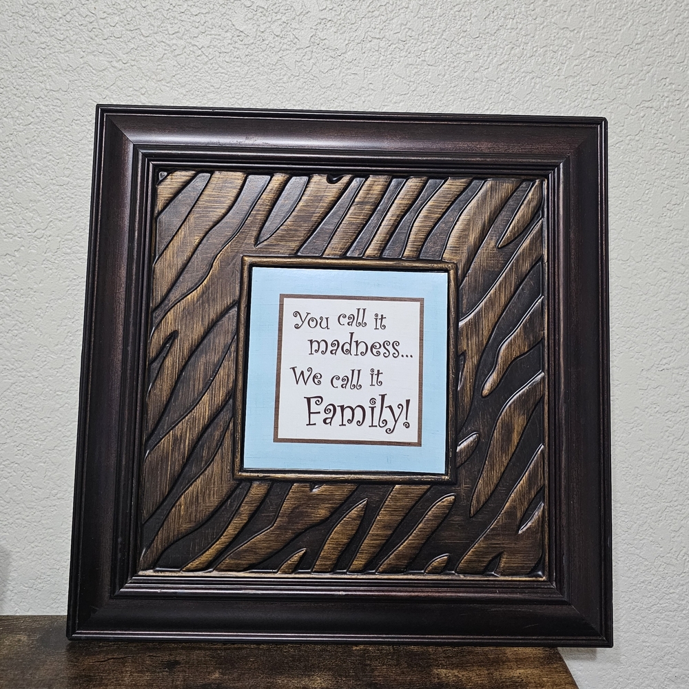 Family Quote Wall Art